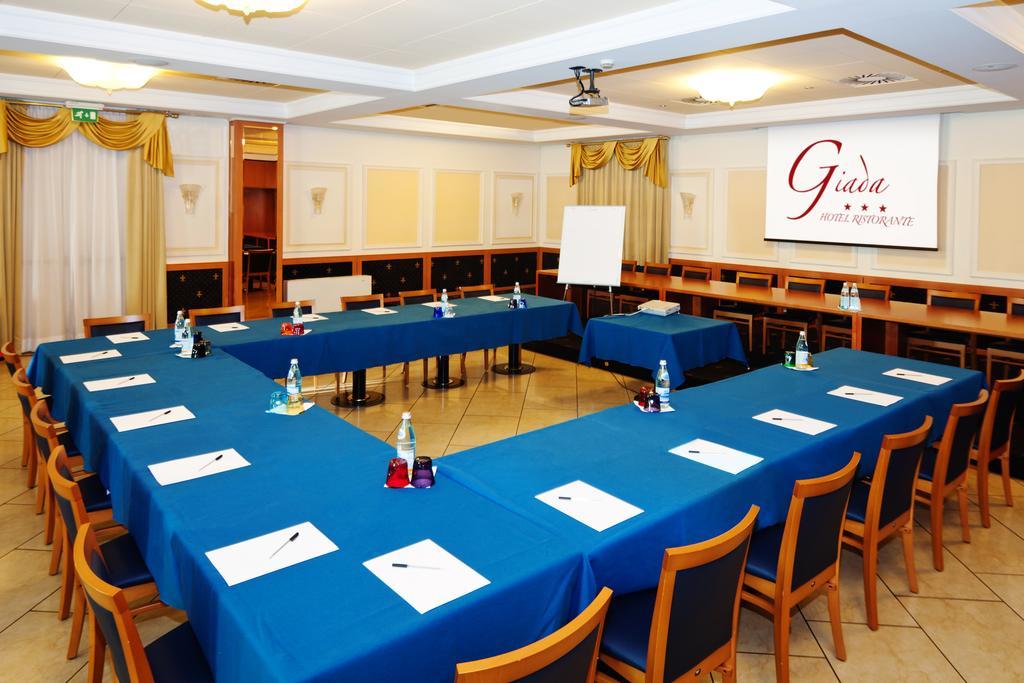 Hotel Ristorante Giada 그루몰로 델레 아바데세 외부 사진