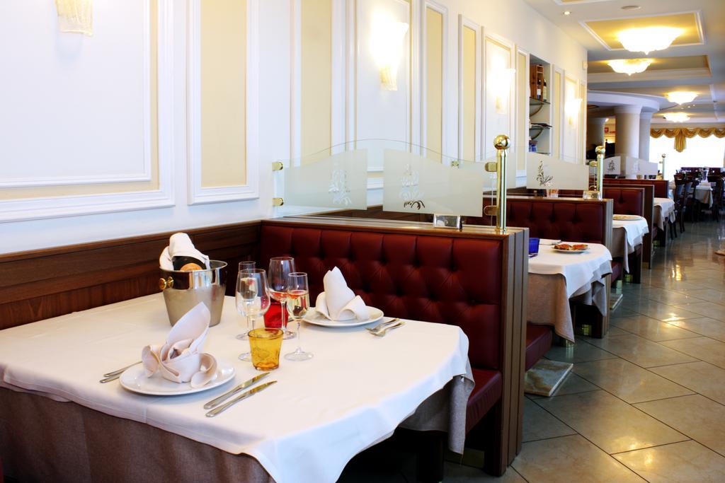 Hotel Ristorante Giada 그루몰로 델레 아바데세 외부 사진
